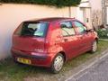 Voiture Fiat punto 