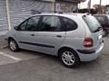 Voiture Renault Scenic 