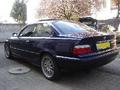 Voiture BMW 328 i  coupé e36 