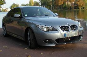 Cars BMW serie 5 525D