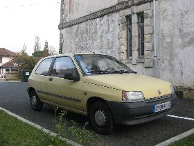 Cars Renault Clio 1.2L