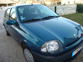 Cars Renault Clio - 1,4 RXE